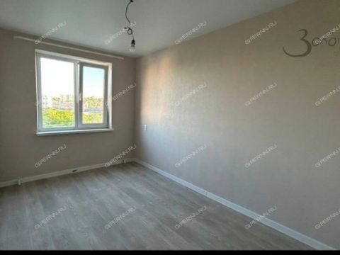 3-komnatnaya-ul-gornaya-d-12 фото