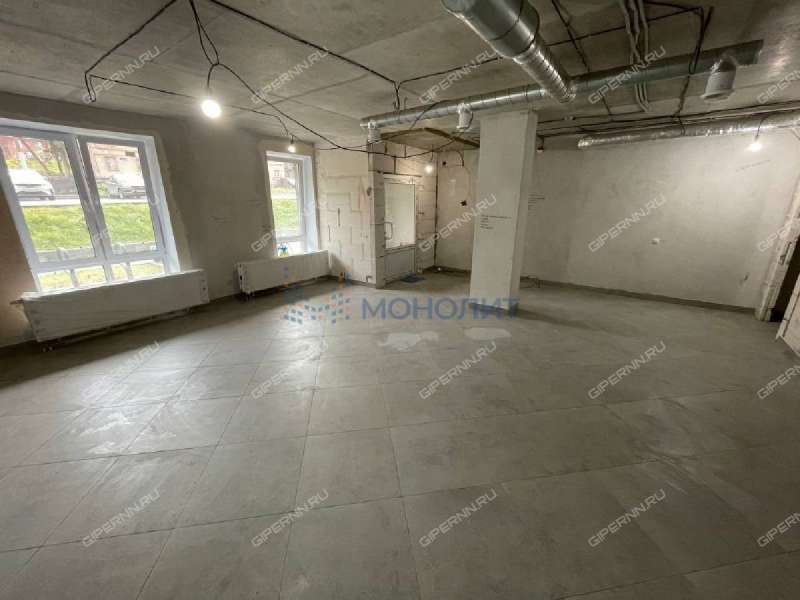 помещение под офис, торговую площадь на улице Владимира Лузянина