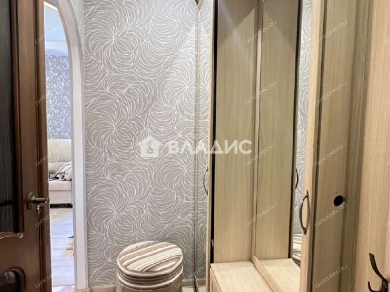 однокомнатная квартира на улице Лескова дом 7