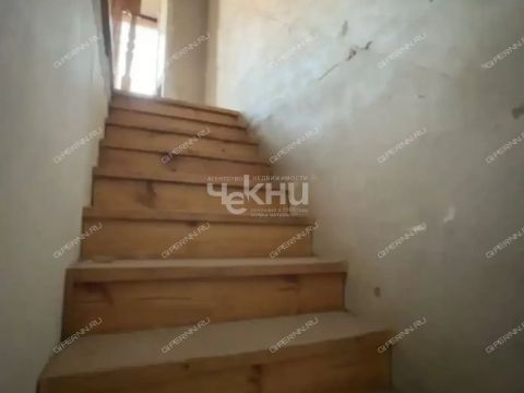 5-komnatnaya-ul-rodionova-d-180-k-1 фото