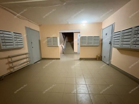 1-komnatnaya-ul-germana-lopatina-d-9a фото