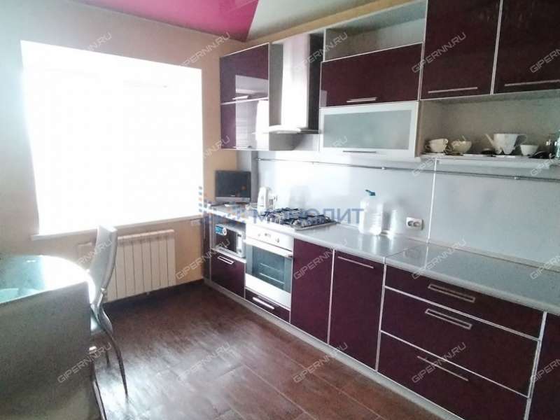 однокомнатная квартира в 2-м микрорайоне дом 10А город Кстово