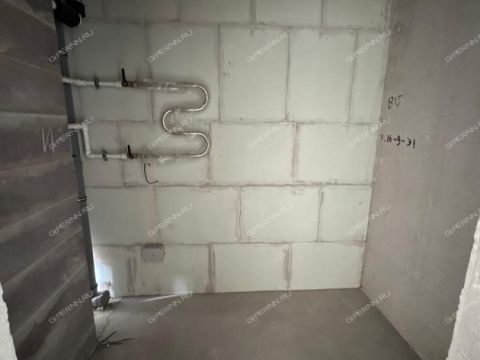 kvartira-studiya-ul-vyaznikovskaya-d-43 фото