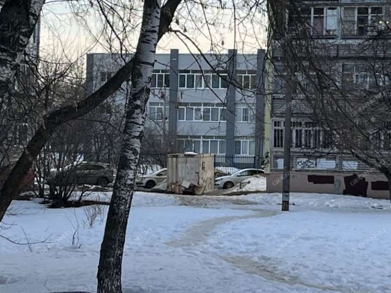 трёхкомнатная квартира на улице Веденяпина дом 32