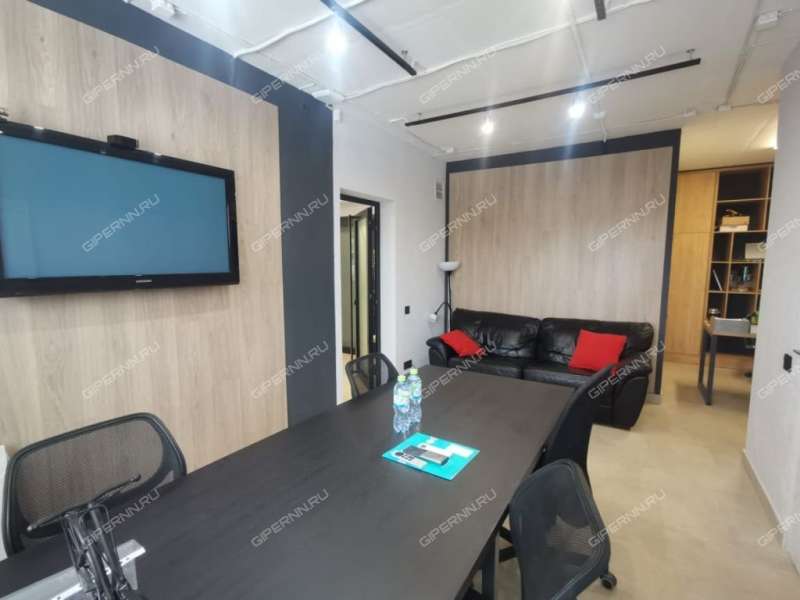 помещение под офис на улице Родионова