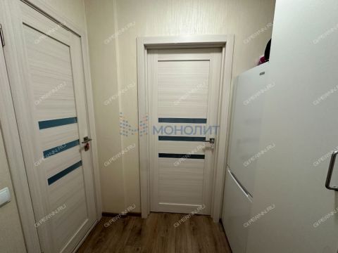 kvartira-studiya-ul-romantikov-d-6 фото