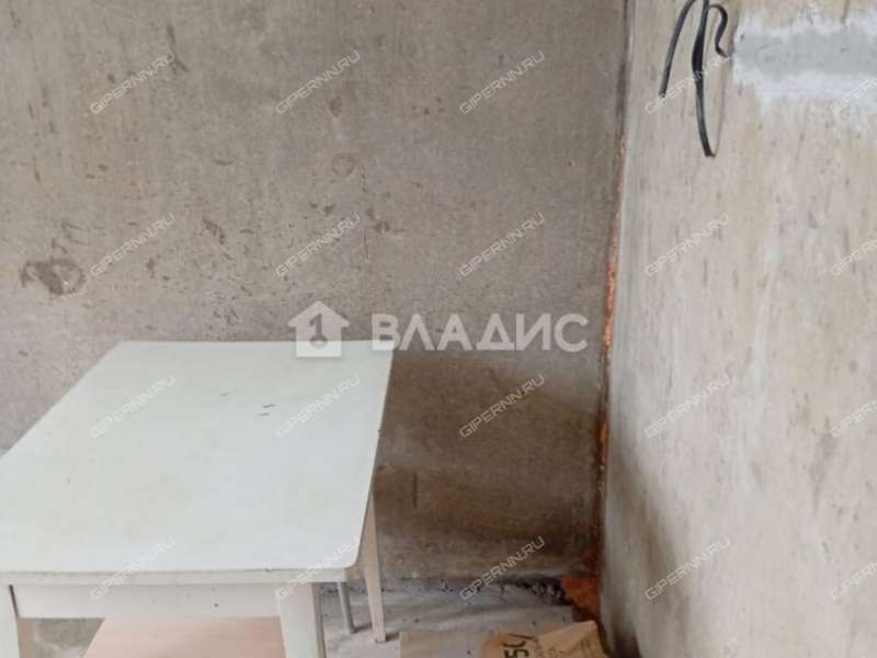 трёхкомнатная квартира на улице Героя Советского Союза Усилова дом 8