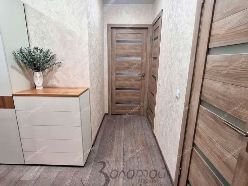 двухкомнатная квартира на Изобильной улице дом 8