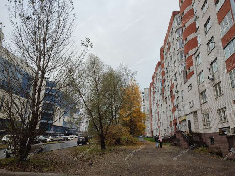 двухкомнатная квартира на улице Композитора Касьянова дом 5а