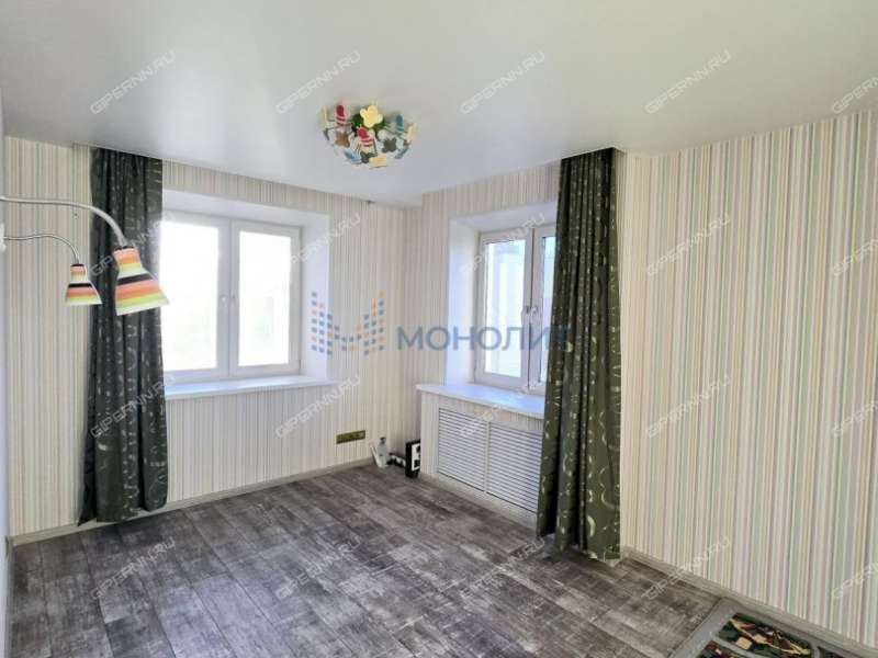 трёхкомнатная квартира на улице Композитора Касьянова дом 1