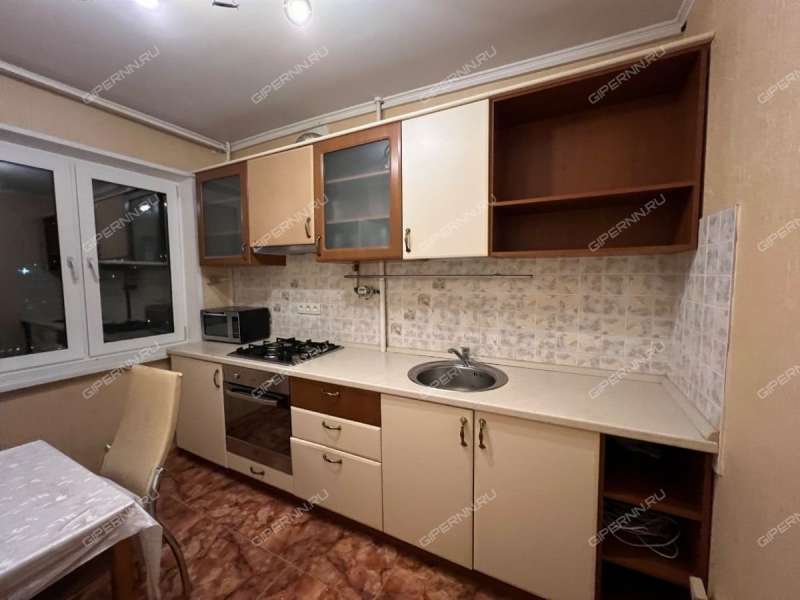 трёхкомнатная квартира на улице Бринского дом 4 к1