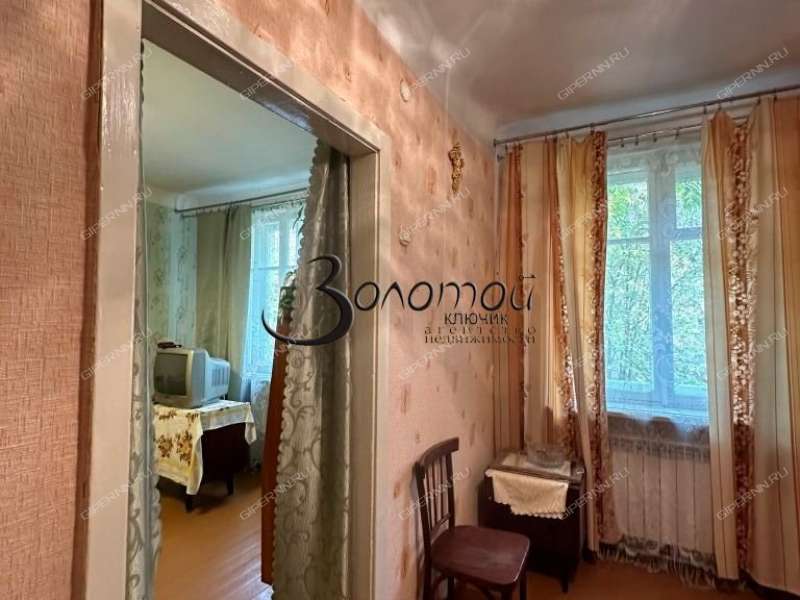 двухкомнатная квартира на улице Минеева дом 9