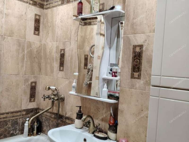 двухкомнатная квартира на улице Героя Советского Союза Прыгунова дом 5