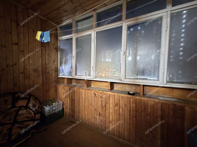 трёхкомнатная квартира на улице Верхнепечёрская дом 9