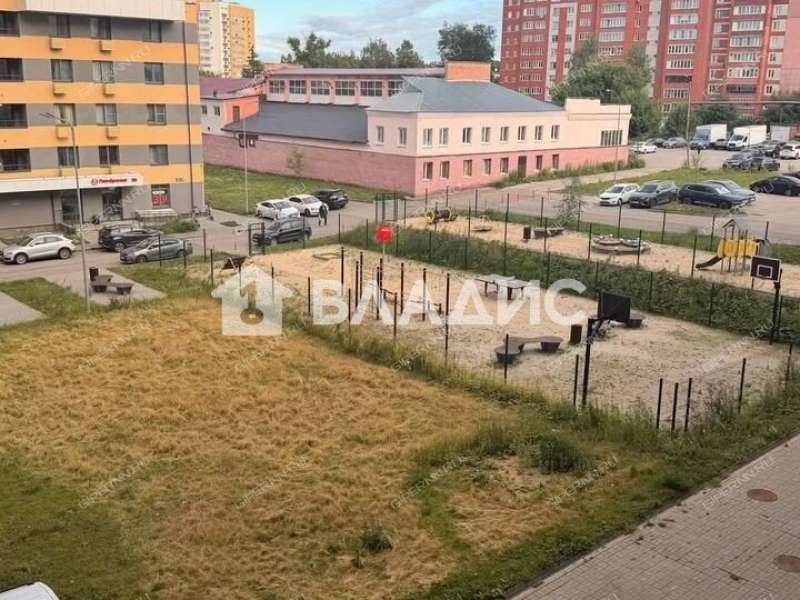 трёхкомнатная квартира на проспекте Гагарина дом 36 к3
