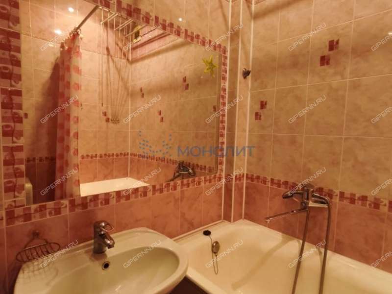 трёхкомнатная квартира в переулке Райниса дом 12