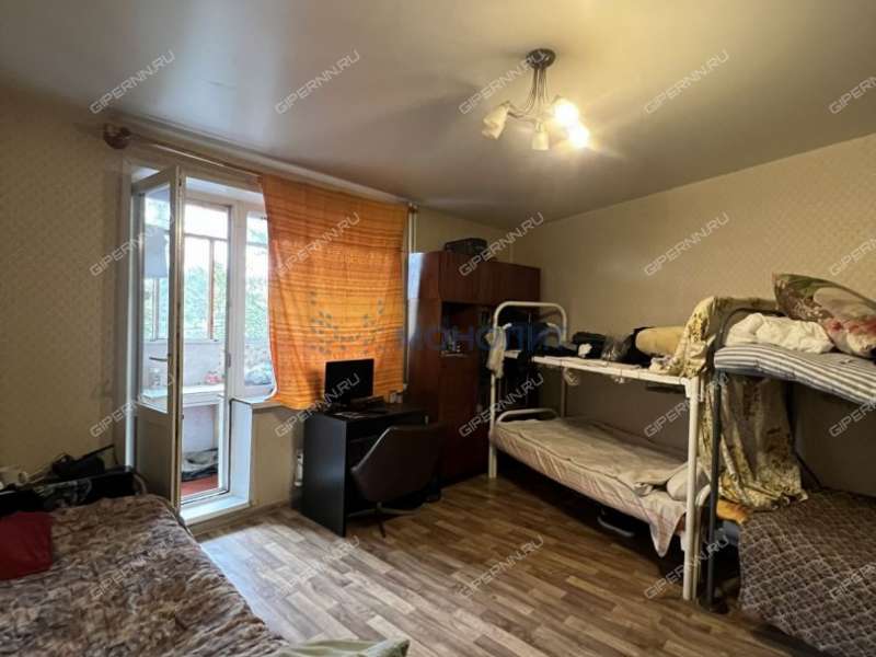 трёхкомнатная квартира на Гордеевской улице дом 66