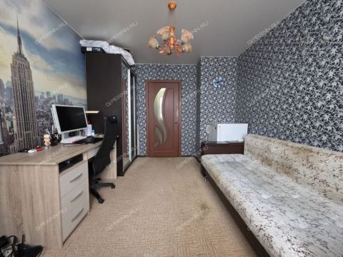 2-komnatnaya-ul-strokina-d-8 фото