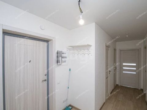 2-komnatnaya-prosp-geroev-donbassa-d-1 фото