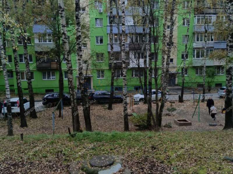 двухкомнатная квартира на улице Военных Комиссаров дом 3