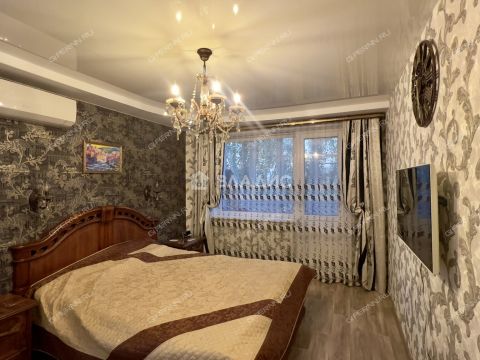 3-komnatnaya-ul-shalyapina-d-20 фото