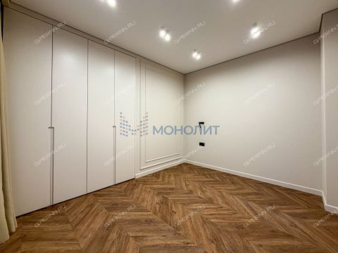 4-komnatnaya-ul-lysogorskaya-d-89-k1 фото