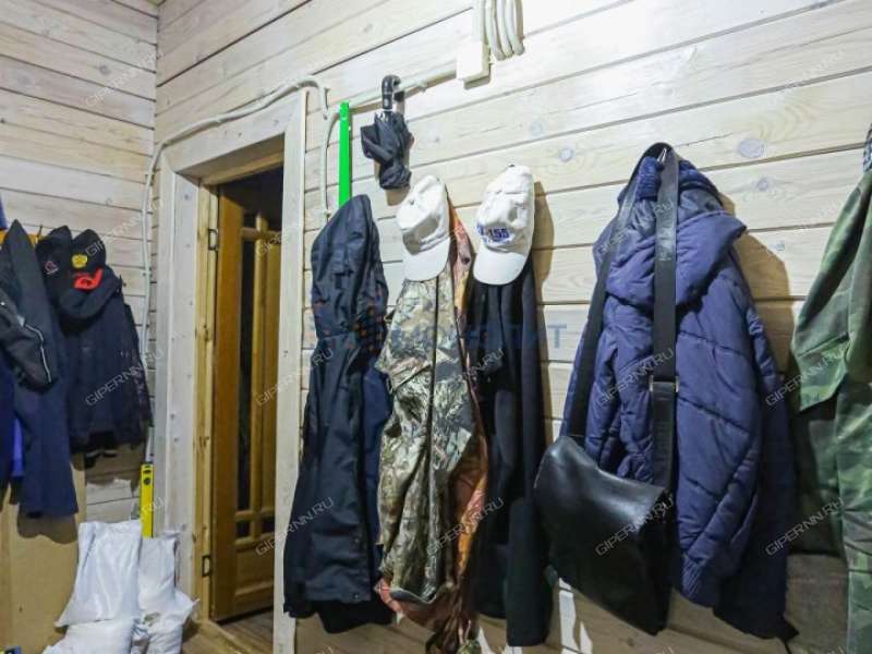 дом на улице Береговая село Безводное