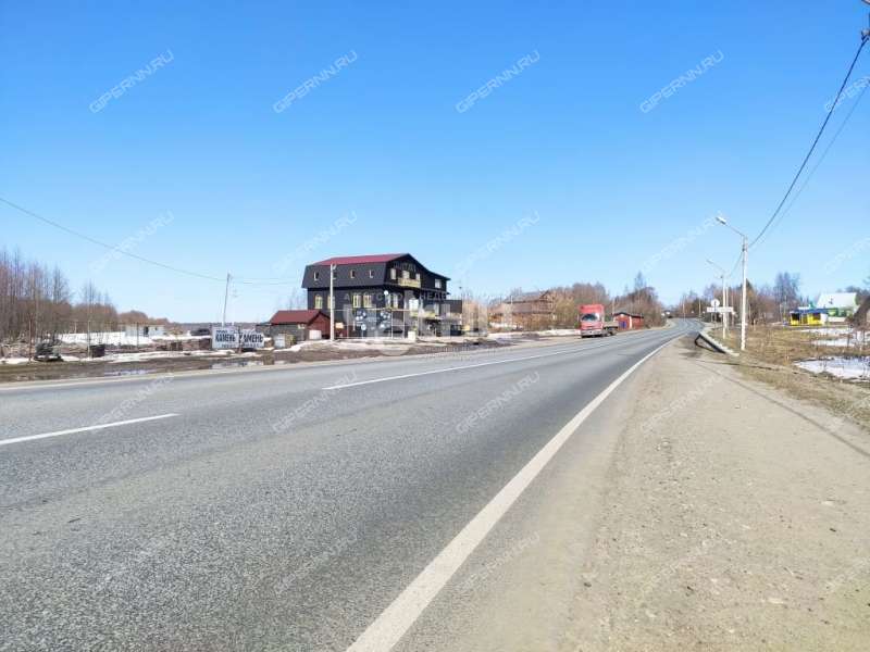 здание под недвижимость под общепит на Малое Чухово деревня Малое Чухово