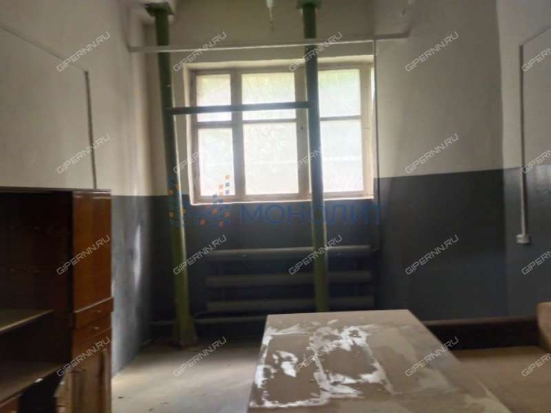 помещение под склад, производственную площадь на улице Монастырка