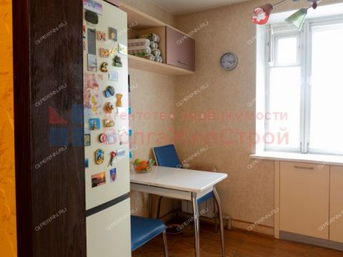 3-komnatnaya-ul-verhnyaya-d-19 фото