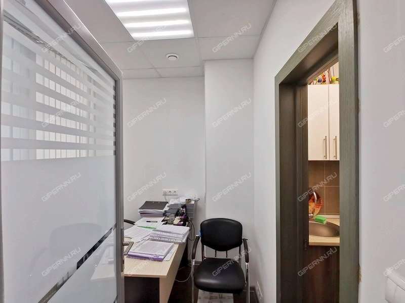 помещение под офис на Большая Печерская ул., д.40