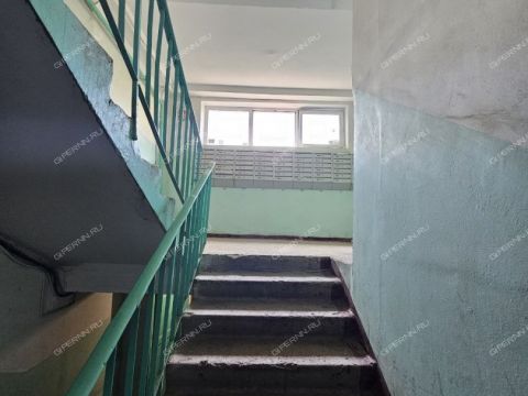 2-komnatnaya-ul-sergeya-esenina-d-13 фото