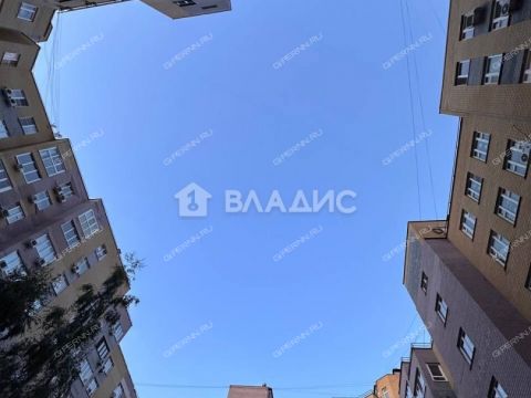 4-komnatnaya-ul-dunaeva-d-8 фото