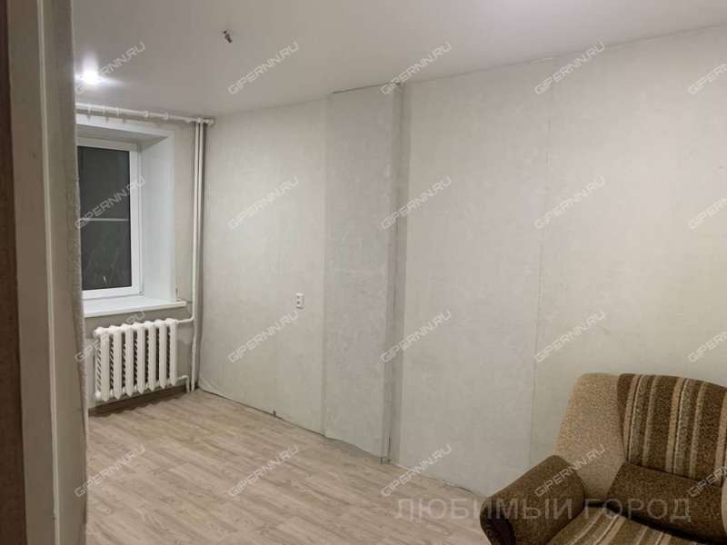 четырёхкомнатная квартира на улице Белинского дом 93