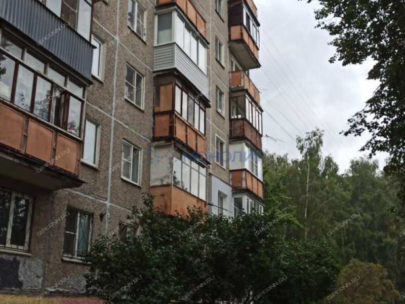 трёхкомнатная квартира на Юбилейном бульваре дом 19