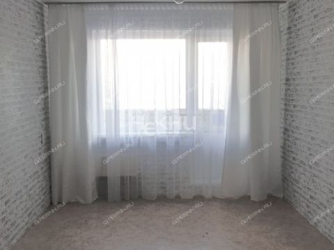 1-komnatnaya-ul-verhnepecherskaya-d-12-k1 фото