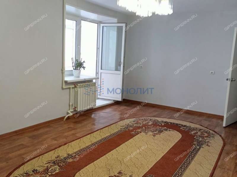 трёхкомнатная квартира на улице Куйбышева дом 61