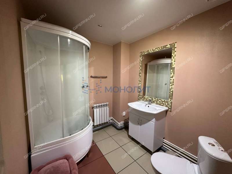 дом на Центральная деревня Утечино