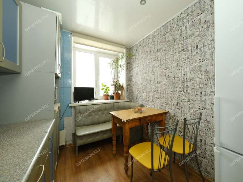 трёхкомнатная квартира на улице Адмирала Макарова дом 12