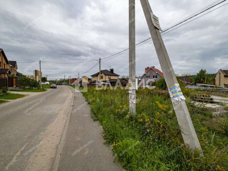 земельный участок 9,4 сотки Брусничная улица