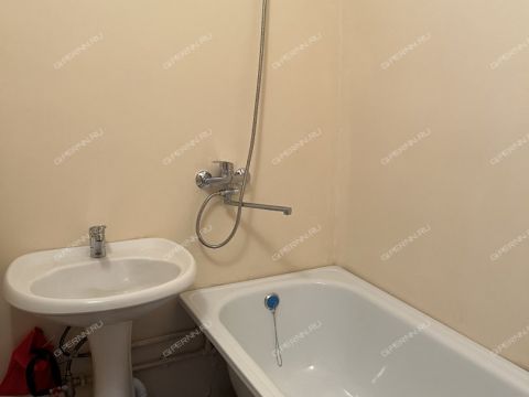 1-komnatnaya-ul-bubnova-d-8 фото