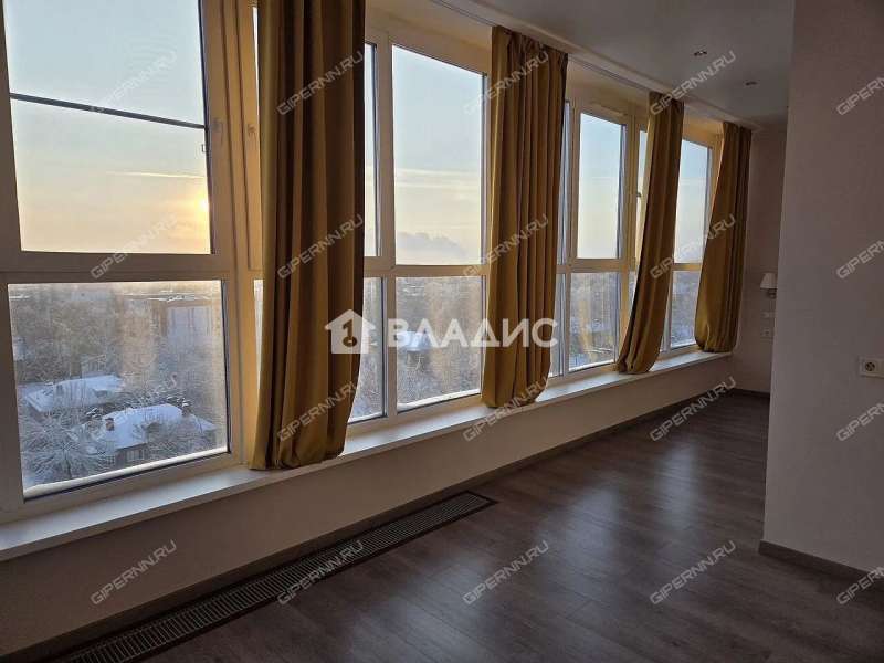 трёхкомнатная квартира в Корейском переулке дом 8