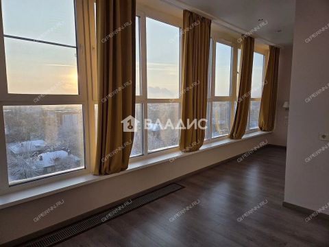 3-komnatnaya-per-koreyskiy-d-8 фото