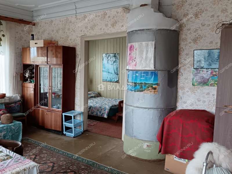 дом на улице Сутырина посёлок Ленинская Слобода