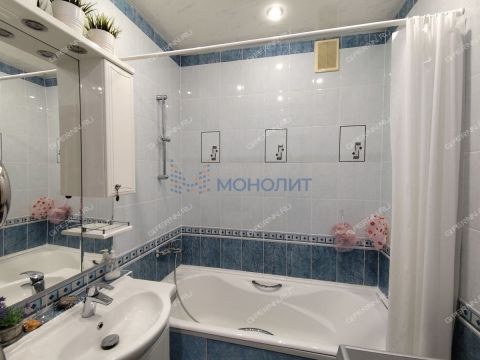 2-komnatnaya-ul-nizhne-pecherskaya-d-2 фото