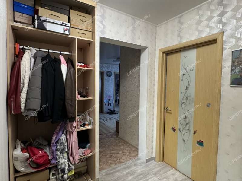 трёхкомнатная квартира на улице Героя Давыдова дом 16
