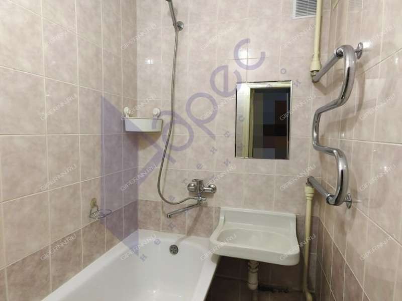 трёхкомнатная квартира на улице Менделеева дом 6