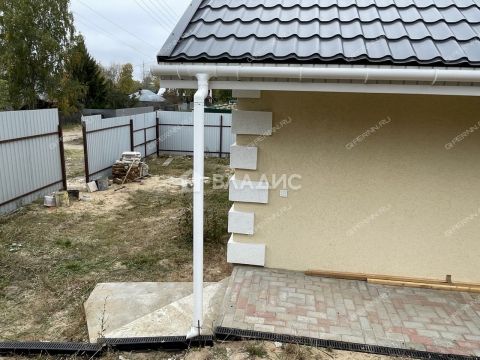 dom-poselok-pamyat-parizhskoy-kommuny-gorodskoy-okrug-bor фото