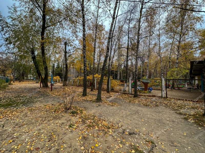 трёхкомнатная квартира на улице Юлиуса Фучика дом 39