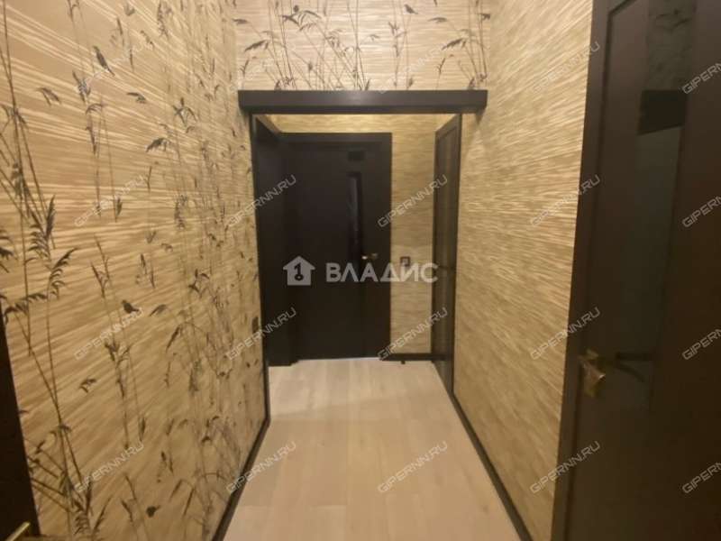 двухкомнатная квартира на бульваре 60-летия Октября дом 23 к1